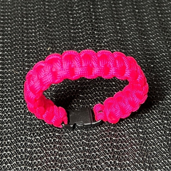 Neon Pink Paracord Survival Bracelet Plastic Buckle Closure 7” - Picture 7 of 7